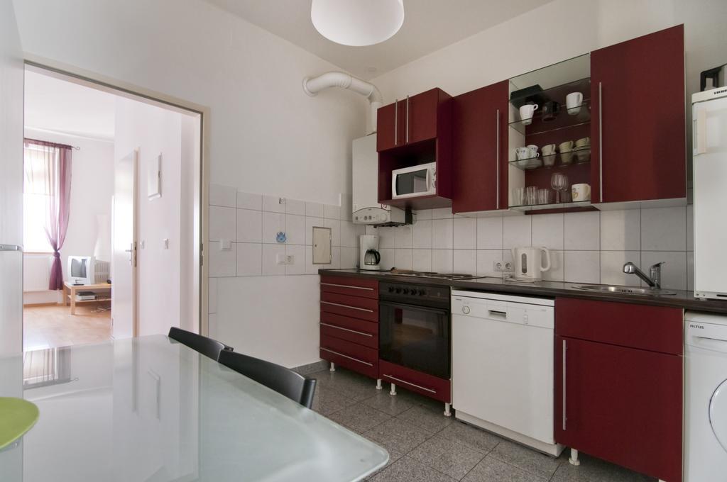 Premium Apartments Klimschgasse Вена Номер фото