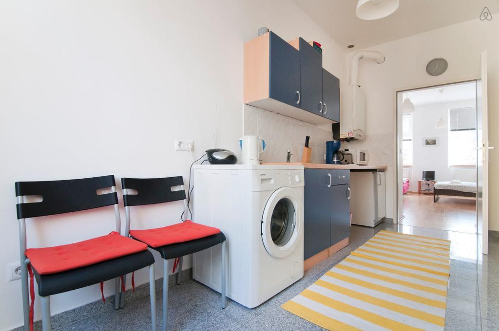 Premium Apartments Klimschgasse Вена Экстерьер фото
