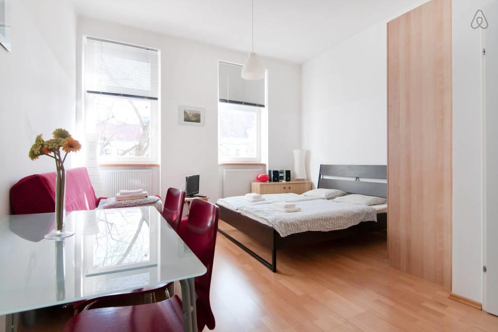Premium Apartments Klimschgasse Вена Номер фото
